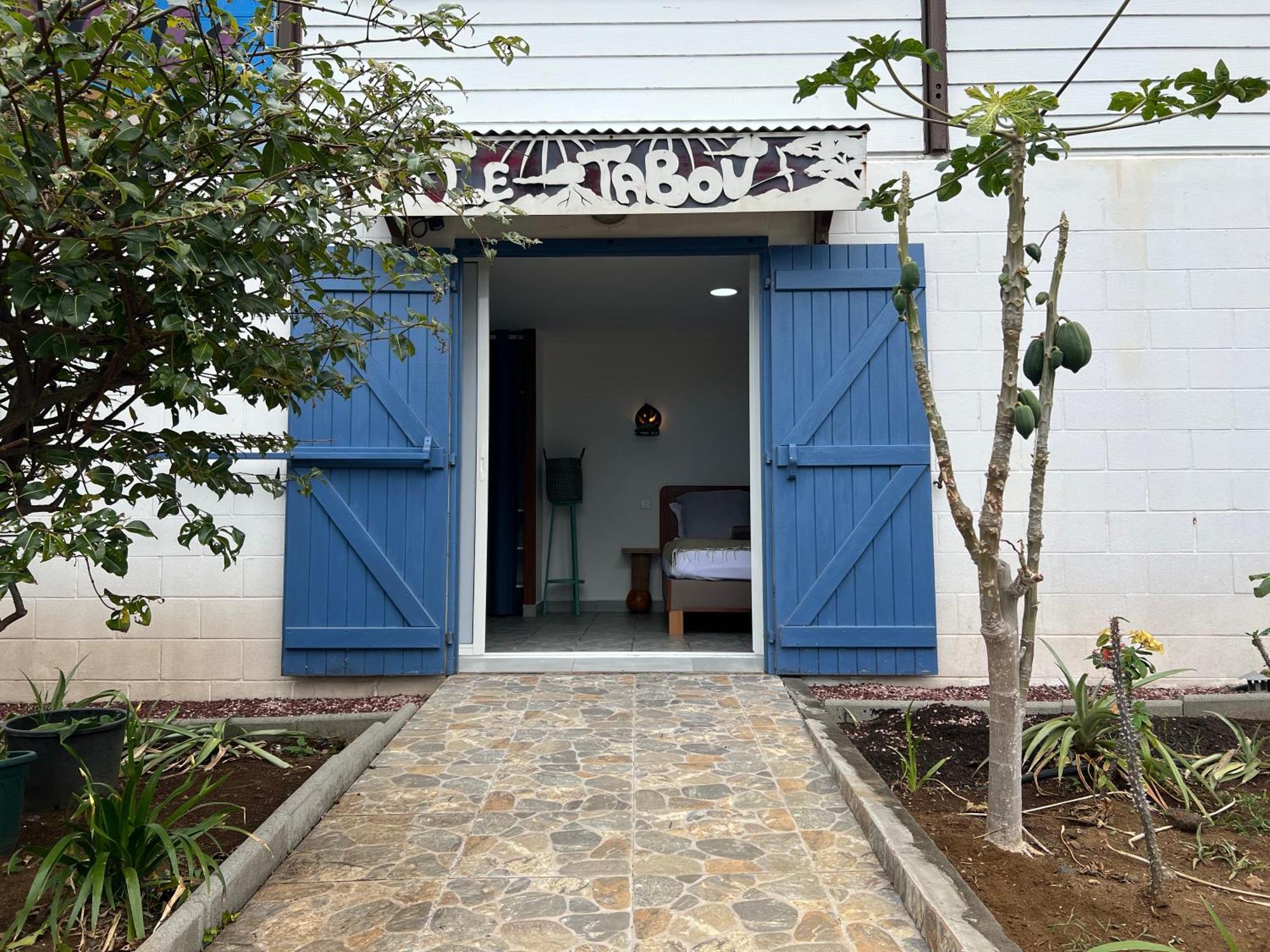 La Tanguiere - Studios 3 Etoiles Saint-Leu Kültér fotó